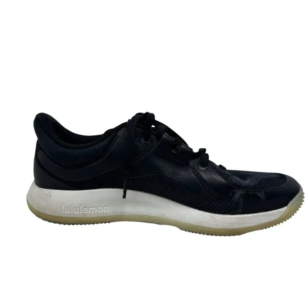 Lululemon Womens Strongfeel Train Black White sneakers training Shoes Size 9.5